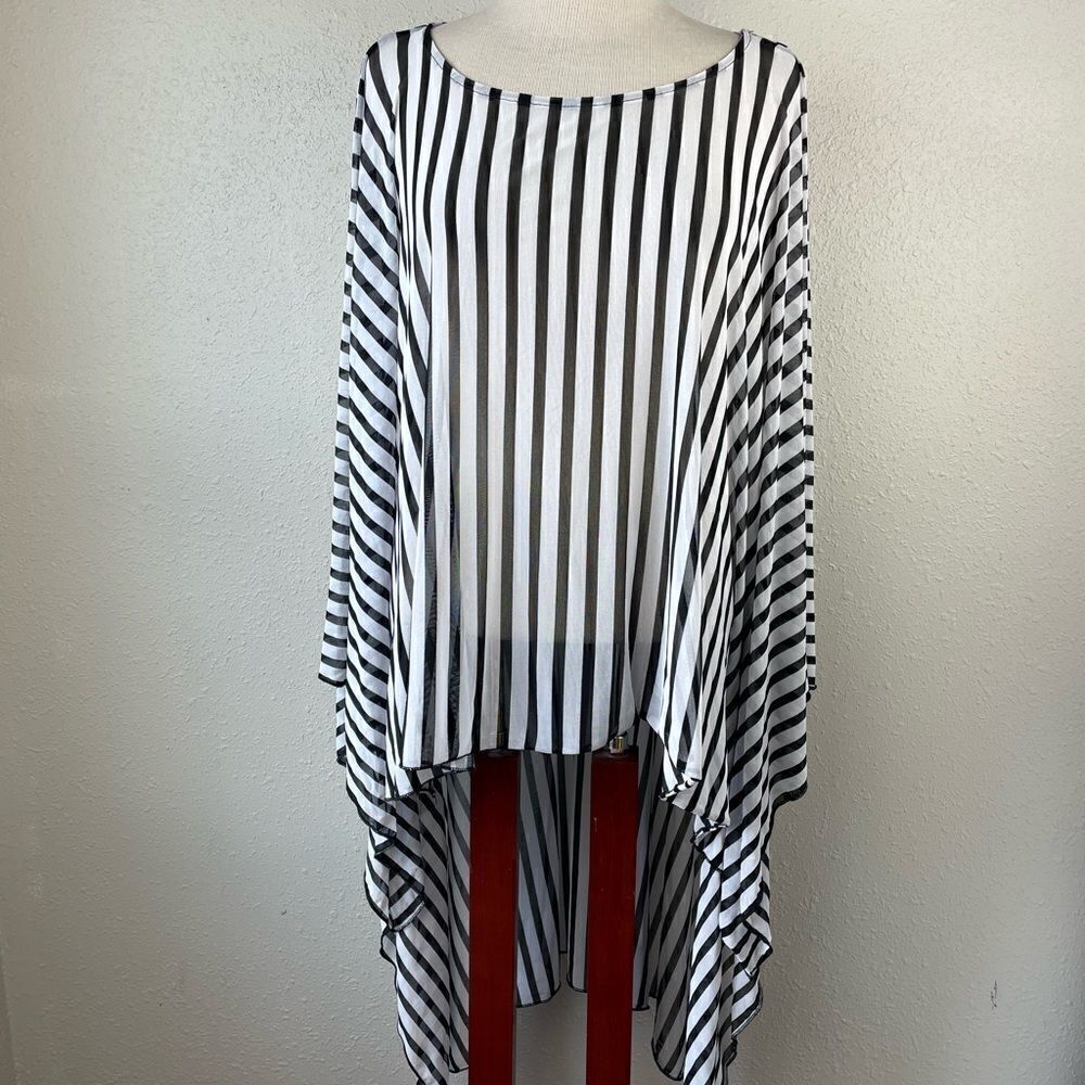 EUC Vincente Womens Black and White Stripped Tunic Size L